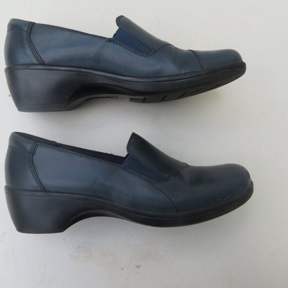Women's Clarks Leather Bendables Shoes - Picture 3 of 6